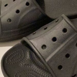 Crocs Baya II Slide 208215-001 Unisex US M12 Flats Black Rubber Slip-On Sandals